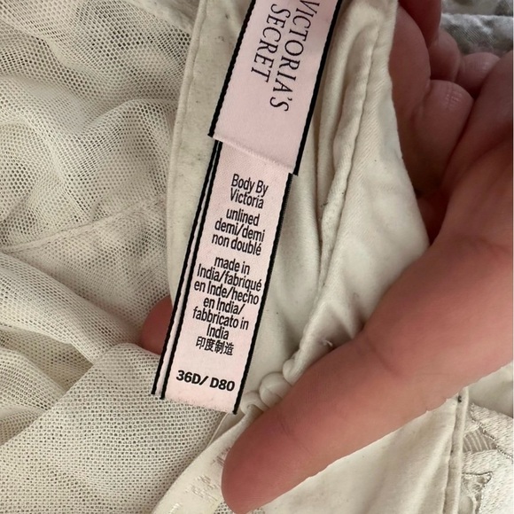 Victoria’s Secret Unlined Dream Angels Push-up Bra No Padding White/Ivory 36D - Picture 5 of 5